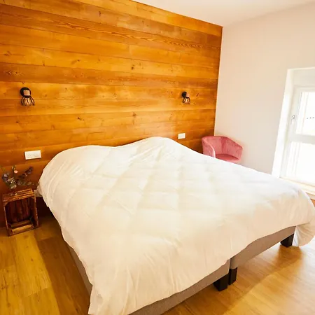 La Forgerie Piscine Jacuzzi Cinema La Forge